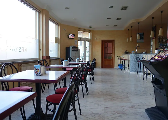 Hotel Reyes De Leon